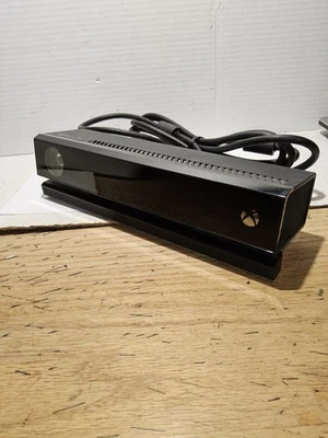 Used Untested KINECT Camera for XBOX ONE Model No. 1520 MICROSOFT Co. - Image 1 of 4