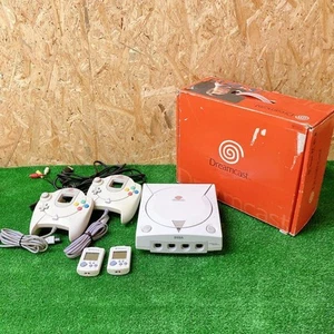 Dreamcast Console HKT-3000 SEGA NTSC-J White Console DC w/ Memories Controllers - Picture 1 of 8
