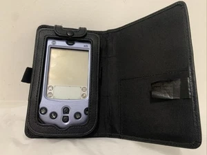 PDA Palm Pilot m125 avec étui cuir et stylet - Pour pièces/réparation - Ne fonctionne pas - Photo 1 sur 3