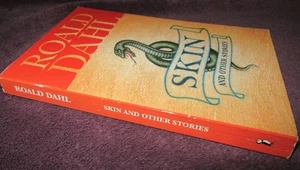 SKIN ~ Roald DAHL. sc 2000 Short Stories Short Sharp SHOCKING NEW in MELB - Imagen 1 de 9