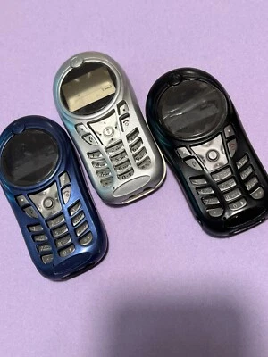 Capa com botões multicolorida para Motorola C115 - Imagem 1 de 3