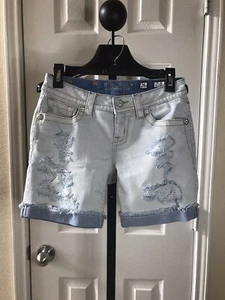 Pantalones cortos para mujer MISS ME TALLA 26 Bermudas MEDIO CORTO altura media LIGERO DENIM ESTRESADO - Imagen 1 de 5