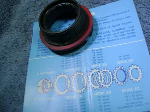 Used Maillard 700, spacer for freewheel gear cog sprockets, fits 5, &6 speed cog - Picture 1 of 4