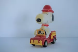 Snoopy 1958 1966 United Feature Syndicate Aviva Auto Feuerwehrauto Spielzeug Vintage *LESEN - Bild 1 von 9