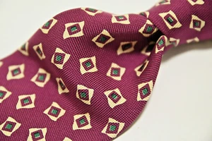 Grapa * POLO RALPH LAUREN * Corbata de seda grapa geométrica hecha a mano fucsia oscura  - Imagen 1 de 5