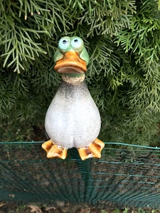 Zaunhocker aus Keramik, Zaunfigur, Pfostenhocker, Ente, 18 cm hoch, NEU - Bild 1 von 4