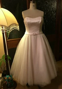 New Wedding with tags T length Tulle dress in pale pink size 16 Hand beading - Picture 1 of 4