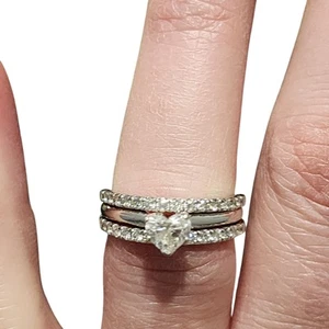 1/2 CTW HEART DIAMOND SOLITAIRE W/ 28 DIAMONDS WEDDING BAND 14K WHITE  GOLD 5.75 - Picture 1 of 21