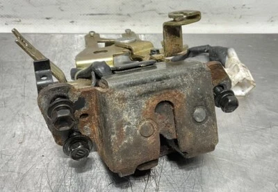 2001-2007 TOYOTA SEQUOIA PORTA TRASEIRA PORTA ELEVATÓRIA TRAVA DE PORTA-MALAS ATUADOR FABRICANTE DE EQUIPAMENTO ORIGINAL - Imagem 1 de 4