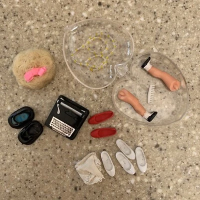 Muñeca Tammy de Ideal ~ Accesorios ~ Máquina de escribir "School Daze" ~ Japón.a2 Foto 1 de 4