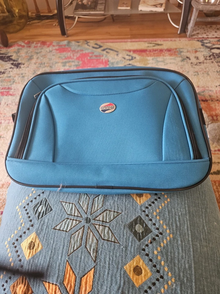 Bolsa para secador de cabelo cosmética American Tourister - Imagem 1 de 2