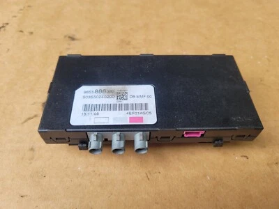 PEUGEOT 407 AERIAL  ANTENNA SIGNAL AMPLIFIER 9655888380 - Image 1 of 2