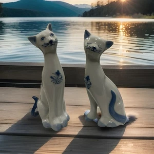 Vintage Andrea von Sadek blau & weiß Porzellan Katze Figuren blaue Blumen Set - Bild 1 von 8