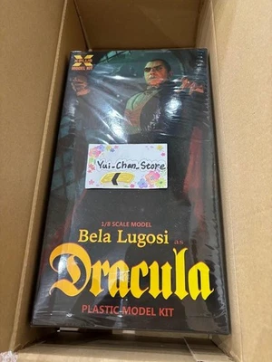 X-PLUS Bela Lugosi as Dracula 1/8 SCALE UNPAINTED PLASTIC MODEL KIT - Image 1 of 4