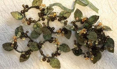 NUEVO SIN ETIQUETAS Hermoso Juego de 8 Servilleteros Boho Brillante Otoño con Cuentas con Cable Foto 1 de 4