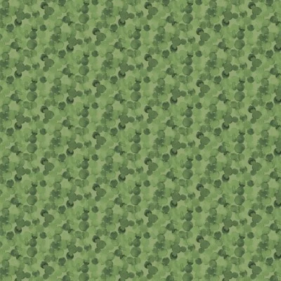 Tela de edredón tonal verde con manchas de verano dulces por telas de camelote 44" de ancho Foto 1 de 4