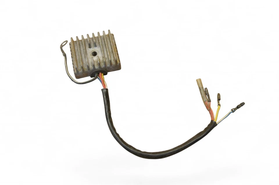 74-78 Kawasaki KZ400 KZ400d Regulador Rectificador K13 *2720J Foto 1 de 4