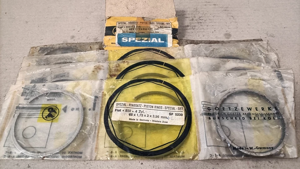 FASCE ELASTICHE SEGMENTI PISTONI GOETZE SP5230 FIAT 850-127-A112 PANDA-UNO 45/S - Immagine 1 di 1