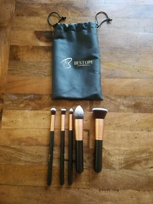 Bestope: Lote de 5 brochas de maquillaje con bolsa de viaje negro/juego de bronce (sin usar) Foto 1 de 4