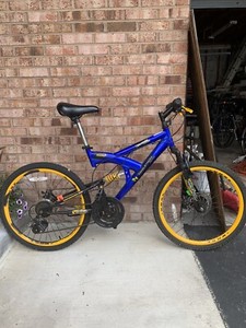 Mountain Bike Perfect for Kids under 6ft.