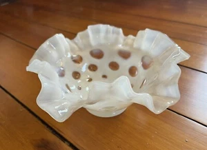 vintage FENTON Coin Dot Thumbprint White French Opalescent Glass Ruffled Bowl - Picture 1 of 7
