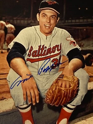 Hand SIGNED Milt Pappas 8x10 MLB Photograph - Baltimore Orioles - Image 1 of 4