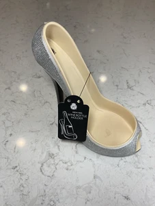 High Heel Wine Bottle Holder - Glitter Silver Stiletto Sparkle Wild Eye Designs - Picture 1 of 10