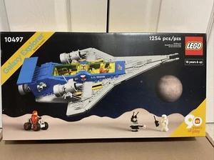 LEGO 10497 : Icons Galaxy Explorer - Picture 1 of 2
