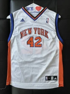 Signed New York Knicks David Lee Basketball Jersey - Picture 1 of 9