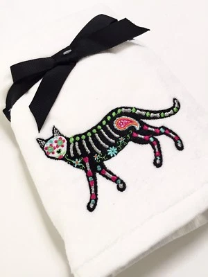 NWT 2PC Kassa Fina Kitty Cat Skeleton Skull Hand Towel White Cotton Embroidered - Image 1 of 4