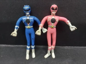 Vintage Power Rangers Bendable Bendy 5" Figur 1994 blau und rosa Menge 2 - Bild 1 von 4