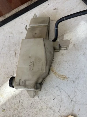 2007 Nissan Skyline Coolant Overflow Expansion Tank #B154 - image 1 of 4