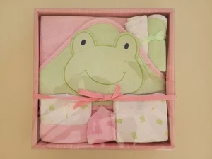 Just One Year Carter's Baby Girl 6 Piece Essentials Set Frog Towel Bodysuit Hat - Picture 1 of 1