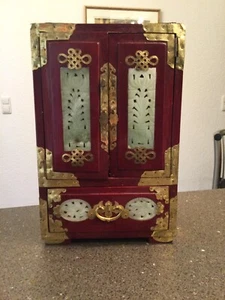 Schmuckschrank Schmuckkasten Jade Messing Holz Spieluhr 5 Schubladen 32 cm China - Bild 1 von 12
