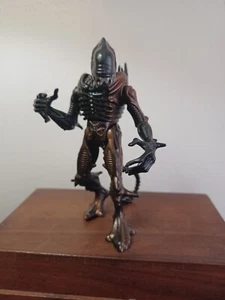 1992 KENNER ALIEN SCORPION ALIEN. NO FACE HUGGER. - Picture 1 of 2