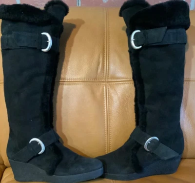 donna karan DKNY feitas na Itália botas shearling pretas tamanho 38.5 em excelente estado usado uma vez - Imagem 1 de 4