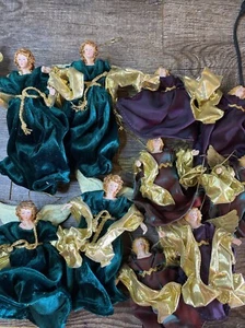 Set di 10 ornamenti angelo fantasia velluto scintillante corpo intero - Foto 1 di 13