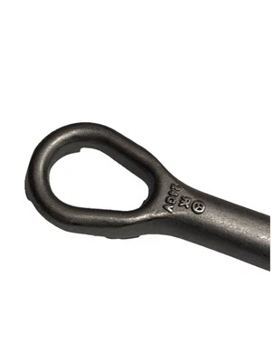 Ojo de gancho de remolque delantero 24GV 2013-2025 Mercedes Benz GLA250 Foto 1 de 4