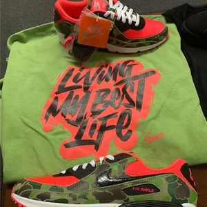 Shirt Match Air Max 90 Ente Camo 2090 - Living Life T-Shirt - Bild 1 von 1
