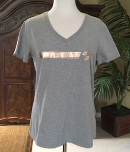 BRP Can-Am T-Shirt mit V-Ausschnitt und Design grau/roségold - Large - neu ohne Etikett! - Bild 1 von 3