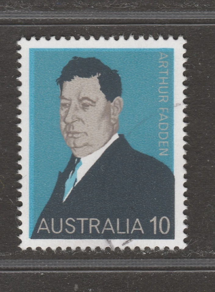 1975 AUSTRALIA 10c Fadden (Prime Minister 6th series) SG 593 VFU - Image 1 of 1