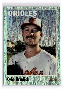 Archivos Topps 2024 - 1970 Topps Kyle Bradish #118/75 - Imagen 1 de 2