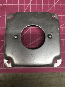 Cubierta de caja eléctrica RACO 801C: cuadrada, receptáculo individual de 2 bandas. 👀 COMPRA GR8 - Imagen 1 de 6