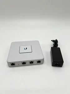 Ubiquiti Networks UniFi USG Security Gateway - Picture 1 of 7