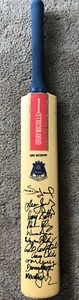 Victoria Sheffield Shield 1990-91 Signed Bat - Dean Jones - Picture 1 of 4