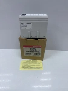 HONEYWELL XF821A 8 Analog Input Module (Panel) - Bild 1 von 7