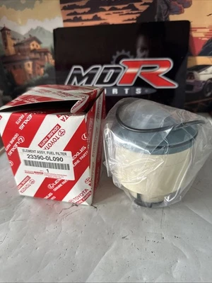 Genuine Toyota Hilux Fuel Filter Gun125 2015 Onwards Oem Part 23390-0L090 Gun126 - Image 1 of 4