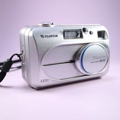 Fujifilm Digital Camera FinePix A210 3.2MP Silver Tested - Image 1 of 4