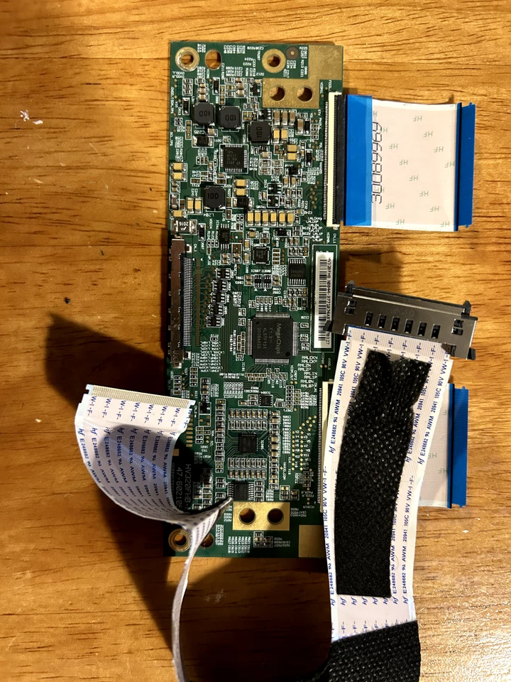 Walker WPS3221FHDBK TCON + LVDS Foto 1 de 1