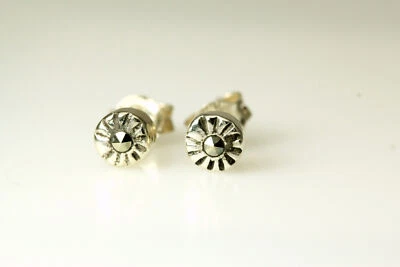 Aretes de plata de ley 925 con marcasita de 1,3 gramos (EAR4347) Foto 1 de 3